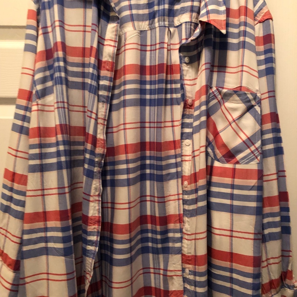 COPY - Long sleeve button blouse 100%rayon.